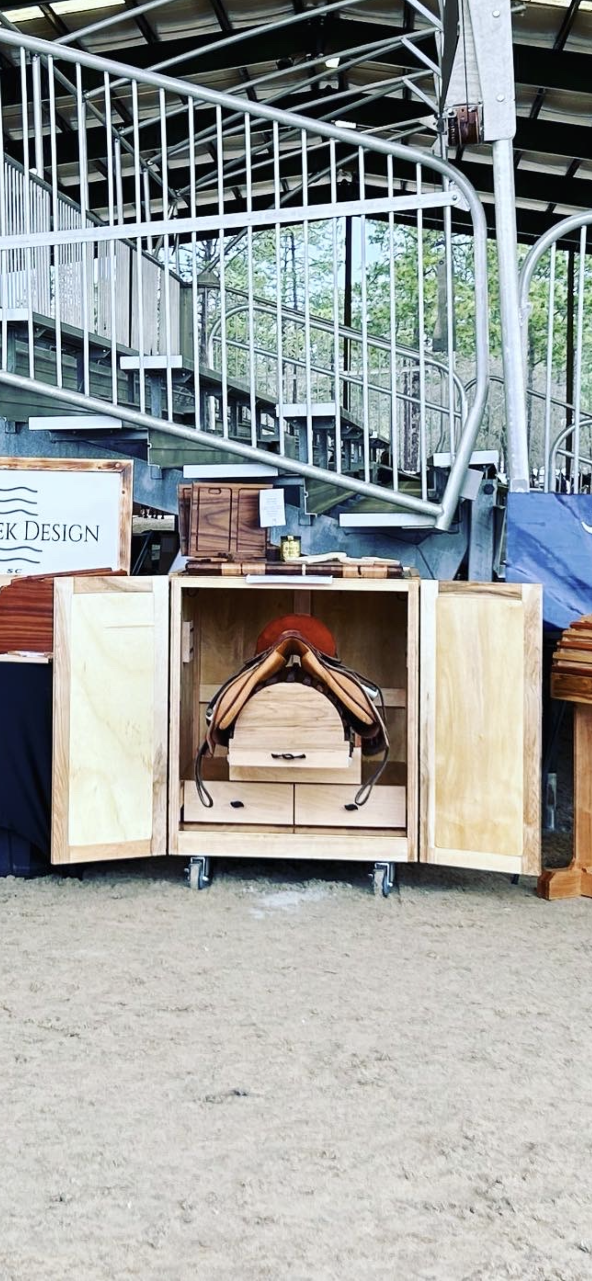 Horse Tack Box - Mobile